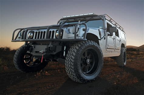 2001 Hummer H1 - Off-Road Aficionado