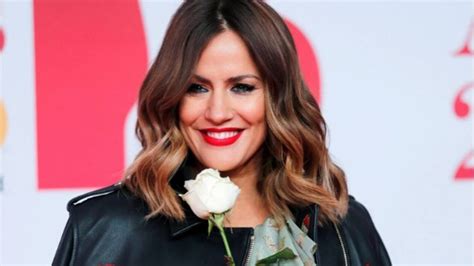 Suicide De Caroline Flack Animatrice De La Télé Anglaise Ses Agents