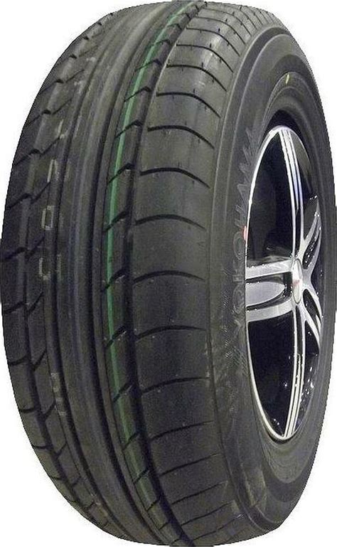 Шины Yokohama decibel E70N