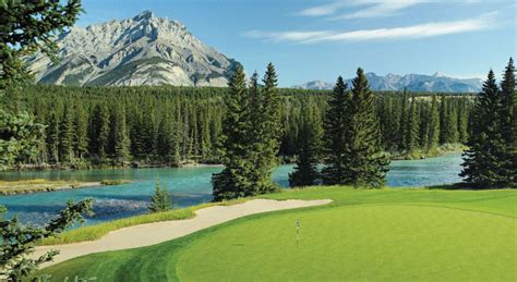 Canada Golf Vacations & Packages | Golf Resorts & Trips 