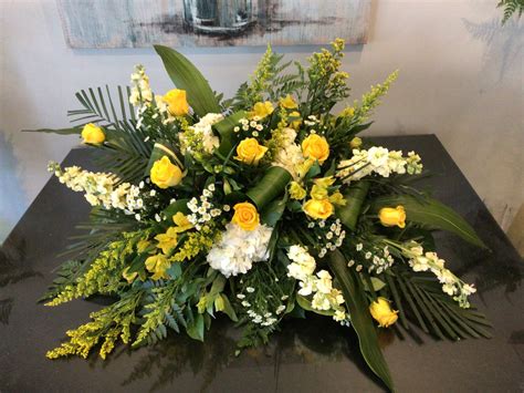 Custom Funeral Arrangement Flowers, Funeral Flowers & Custom Funeral ...