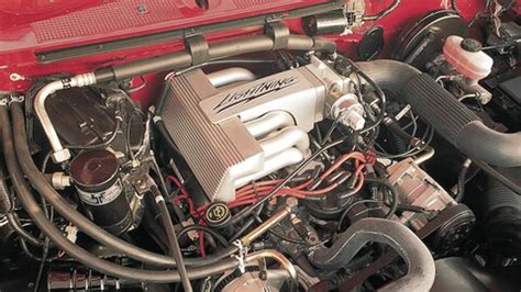 All The Things That Make The First Gen Lightning Special Ford Trucks