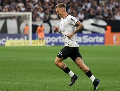 Em Noite De C Ssio E Guedes Corinthians Vence O Mirassol Por A