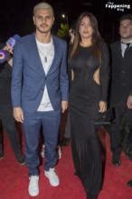 Wanda Nara Sexy Seen With Mauro Icardi Showing Off Her Beautiful Figure Wearing A Hot Black