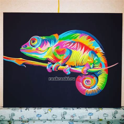 Радужный хамелеон Ваю Ромдони — 02ART40500004 40х50 см / Купить картину ...