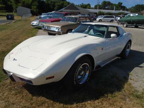 1977 Chevrolet Corvette White L82 Clone Coupe 350ci Auto Classic