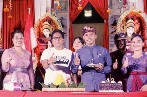 Bupati Giri Prasta Hadiri Abhiseka Ratu I Gusti Ngurah Agung Watusila