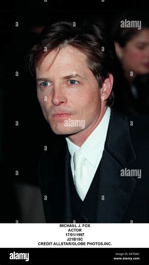 Michael j fox 1997 hi-res stock photography and images - Alamy