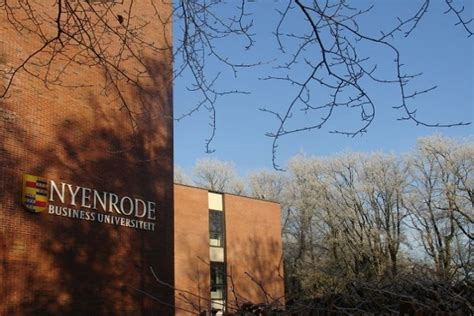 Education Loan For Nyenrode Business University | Credenc