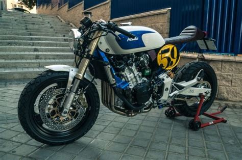 Honda Hornet Cafe Racer Sake Racer By Xtr Pepo