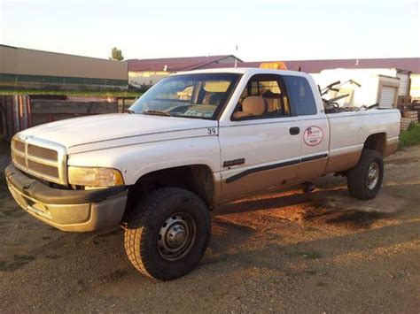 Find Used 2000 Dodge Ram 2500 4x4 Cummins Quad Cab Long Bed 5 Speed Manual In Sioux Falls South