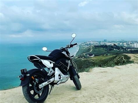 Купить б у Super Soco TCmax АКПП в Анапе чёрный naked bike года на Авто ру ID