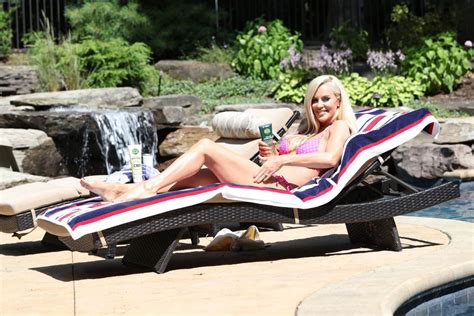 Jenny Mccarthy Sexy Bikini Hot Celebs Home