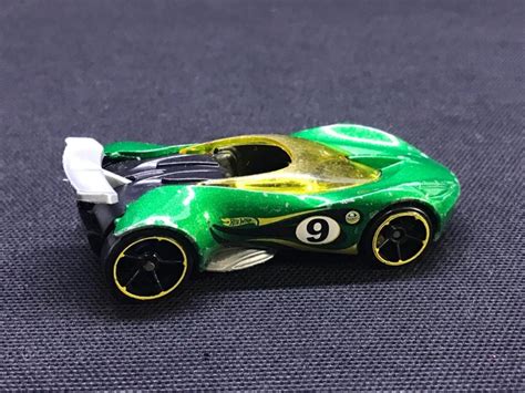 HOT WHEELS LOTUS Concept Collectable Scale 1 64 EUR 2 41 PicClick FR