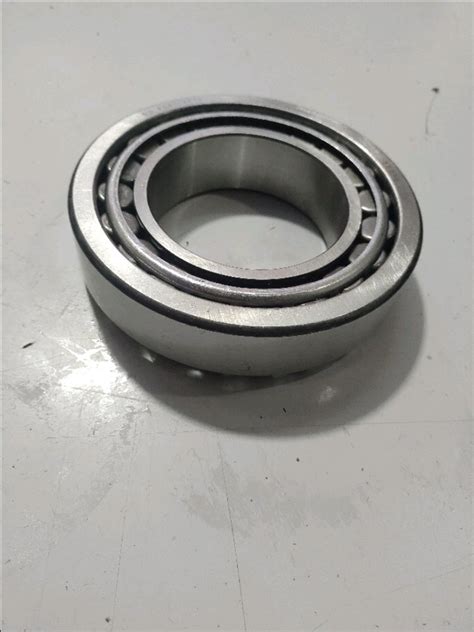 Tapered Tapper Roller Baring Bore Size Mm Inch At Rs