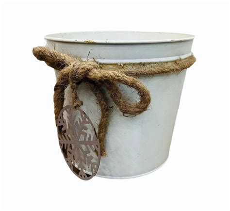 Polished White Plain Jute Bucket Capacity 10l Size 12inch D At