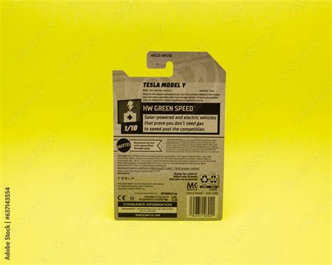 Rear View Brand New Set Of Tesla Model Y Collectible Car Collection Hot Wheels With Protective