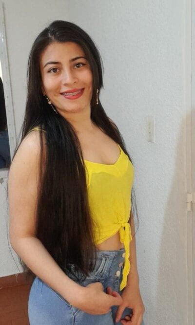 Perlah Merchan Stripchat Webcam Model Profile Free Live Sex Show Cam Joy