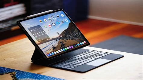 Apple, Daha Dayanıklı Bir Magic Keyboard'u Piyasaya Sürecek! - Tamindir