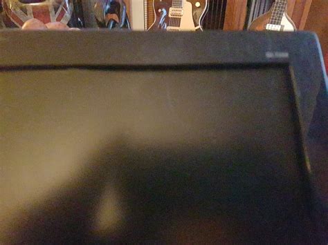 BenQ GL GL2250 21.5" widescreen LED LCD monitor with mount for Photo ...