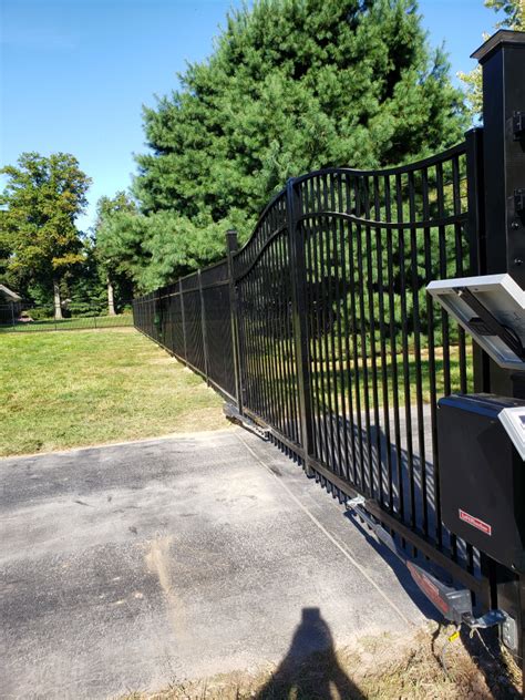 Specrail Aluminum Industrial Estate Gate And Commercial Fence Traditional Garden