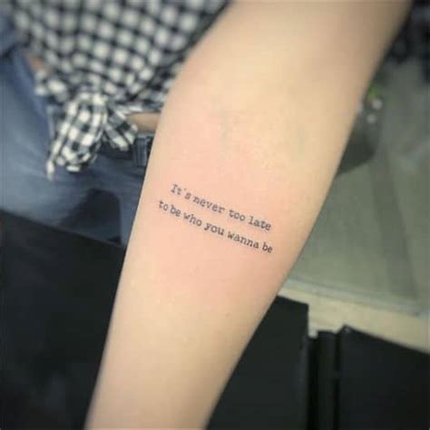 Frases Para Tatuar No Braço - Tatuagens de frases no braço – 45 inspirações perfeitas para tatuar ...