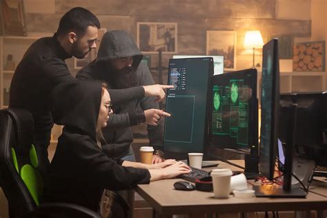 Hacker Filtra Episodios De Series De Netflix Icorp