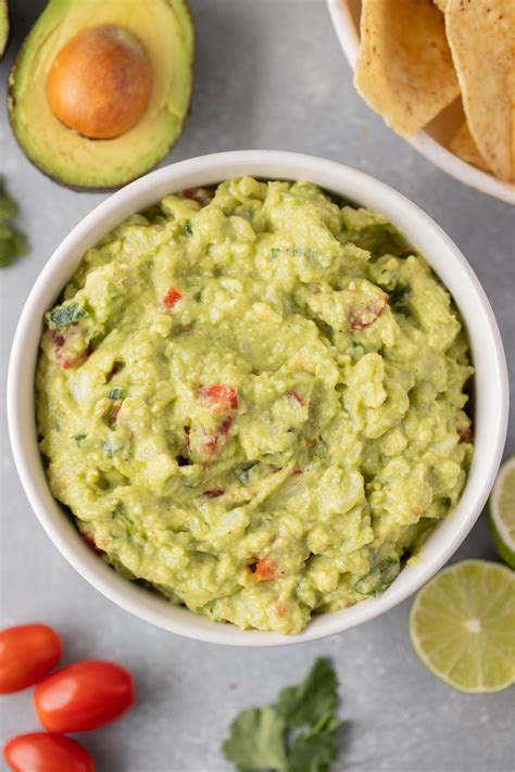 Homemade Guacamole Recipe | The Clean Eating Couple