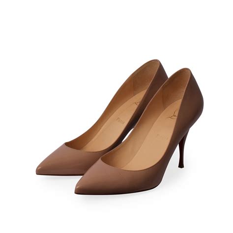 CHRISTIAN LOUBOUTIN Patent Pigalle Folies Pumps Nude Luxity