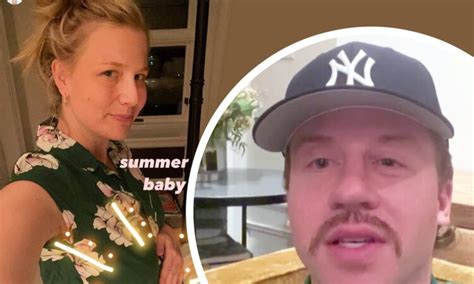 Hot Sexy Tricia Davis Bikini Pics