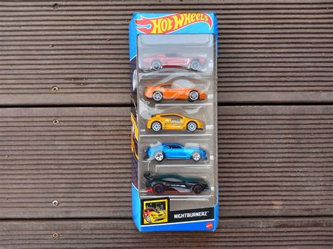 Hot Wheels pak Samochodów Night Burnerz Wrocław Psie Pole OLX pl