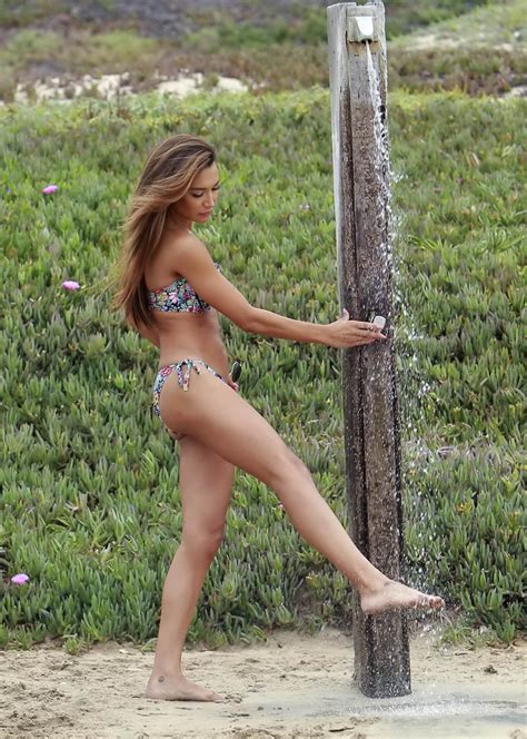 Naya Rivera Wearing Tiny Tube Colorful Bikini At The Beach In Malibu Porn Pictures XXX Photos