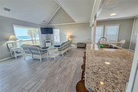 She Shell 4 Bd Holden Beach Nc Vacation Rental Vacasa