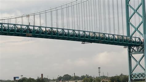 Man Who Survived Metre Fall From Ambassador Bridge Is Canadian