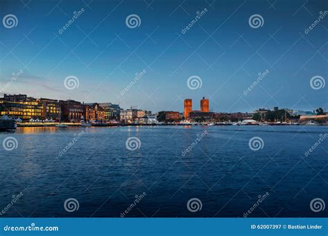 Oslo Skyline with City Hall at Sunset Stock Image - Image of capital, harbour: 62007397