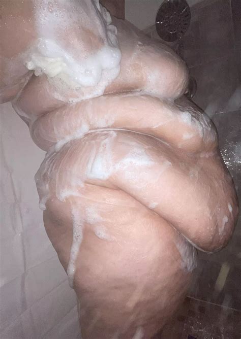 Who Loves A Big Soapy Belly Nudes SSBBW LOVE NUDE PICS ORG