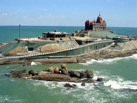 kanyakumari  lands   india   confluence   seas