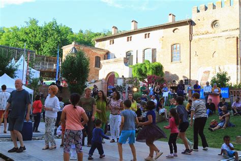 Ambiance Patus Village Des Voix Ville De Moissac