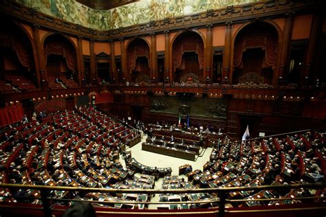 Rissa Alla Camera Le Opposizioni Scenderanno In Piazza Paese