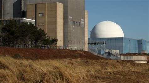 U K Backs Giant Nuclear Plant Squeezing Out China The New York Times