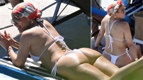 Jennifer Lopez 54 Sets Pulses Racing In Seriously Skimpy Bikini During Italian Getaway