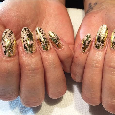 Nude Gold Nails For Michelle Heynicenails Hey Nice Nails