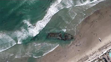 Storms Have Unveiled A Shipwreck From The 1930s In California ...