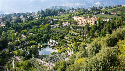 Viaggio Autunnale Nei Giardini Più Belli Ditalia E I Loro Colori Unici