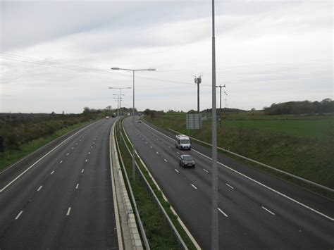 M20 Motorway Towards Ashford © David Anstiss Cc By Sa20 Geograph