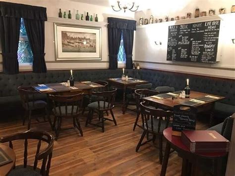 Queens Head Hotel Public House Congleton Updated 2021 Restaurant