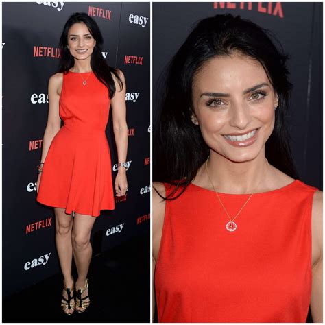 Aislinn Derbez - Outfits, Style, and Looks - K4 Fashion