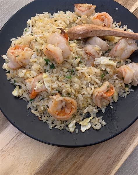 Quick And Easy Buttery Garlic Shrimp Fried Rice Explore With Nora