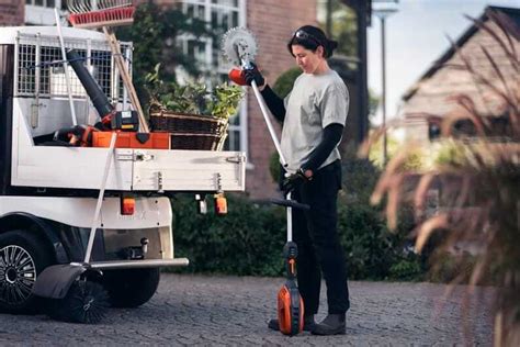 Husqvarna Batteridriven Grästrimmer 525iLK exkl Batteri Liljekvists