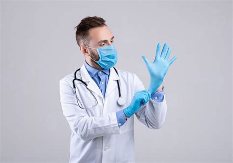 Doctors Wearing Gloves Royalty-Free Images, Stock Photos & Pictures ...